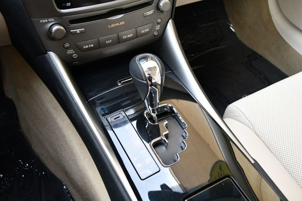 Used 2015 Lexus IS 350C RWD image 52
