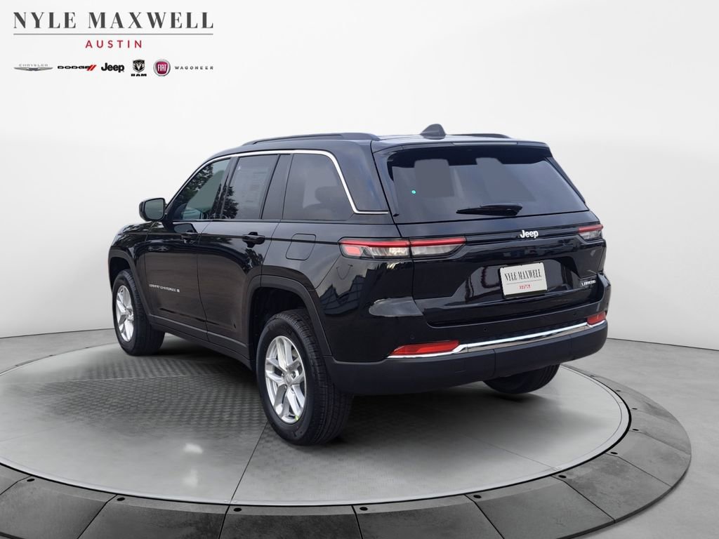 New 2025 Jeep Grand Cherokee Laredo RWD image 14