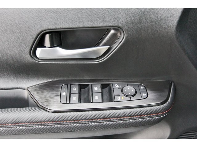 New 2027 Nissan Kicks SR w/ SR Premium Package FWD image 20