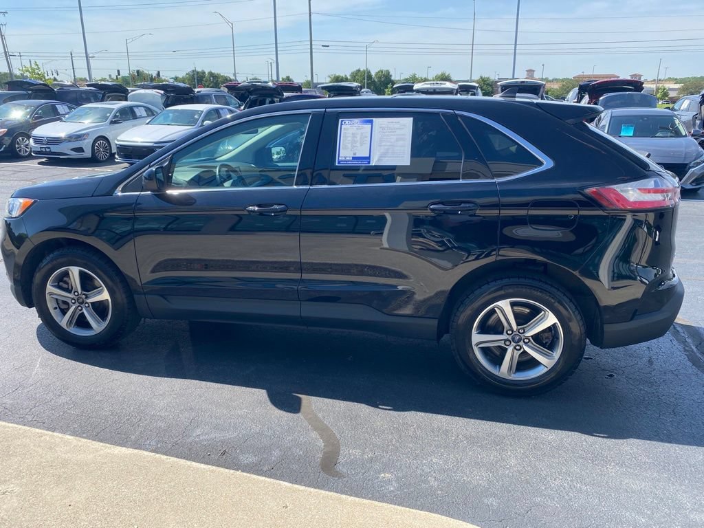 Used 2024 Ford Edge SEL w/ Convenience Package AWD/4WD image 3