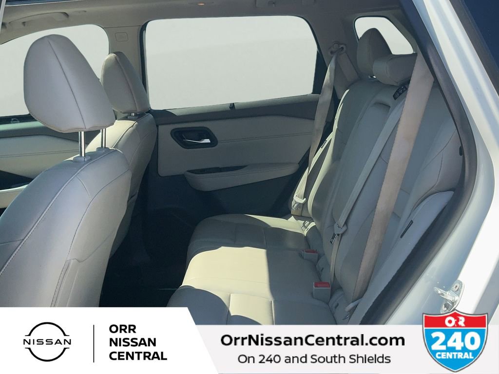Used 2023 Nissan Rogue SL w/ SL Premium Package FWD image 13