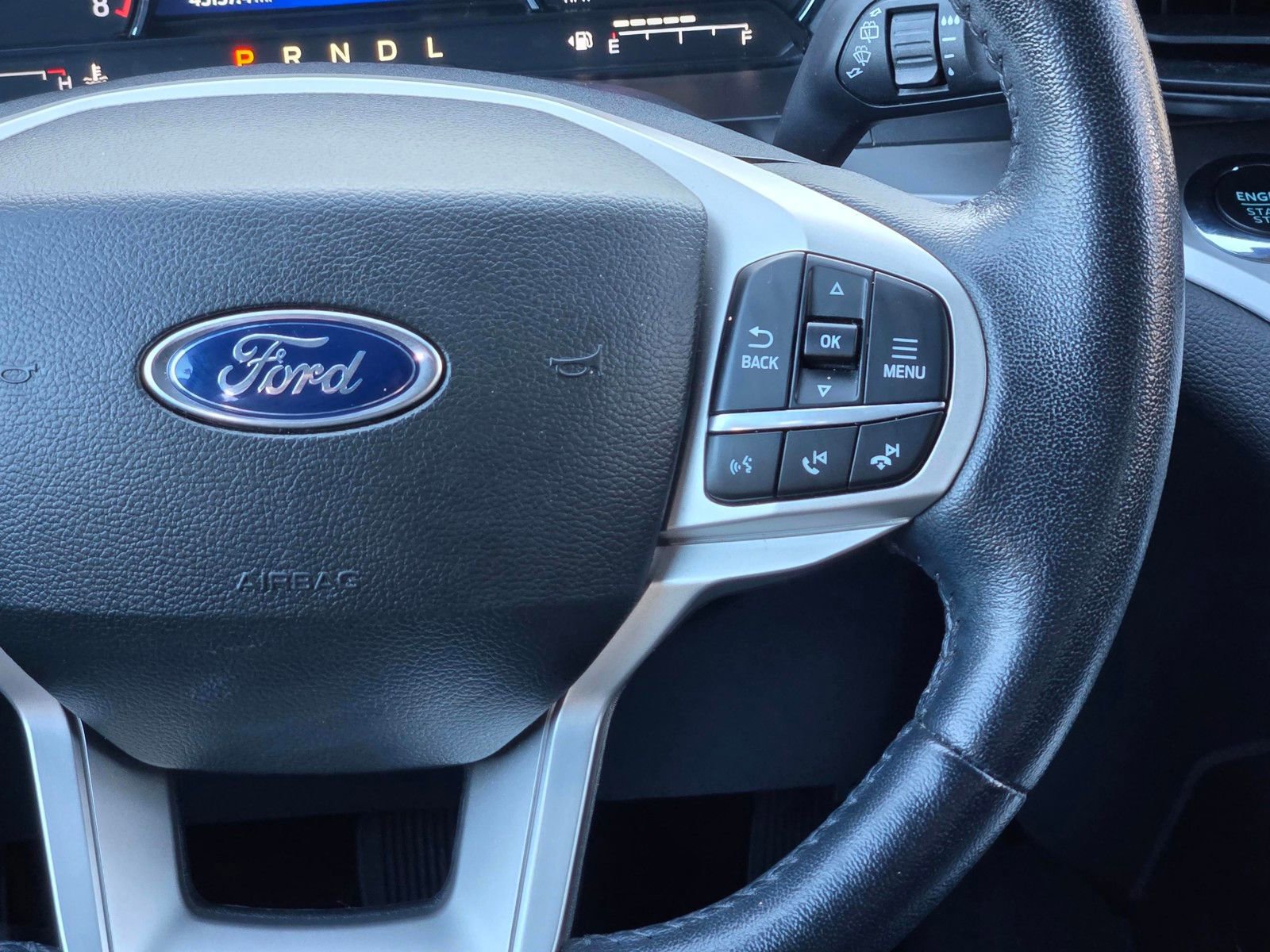 Used 2022 Ford Explorer XLT image 16