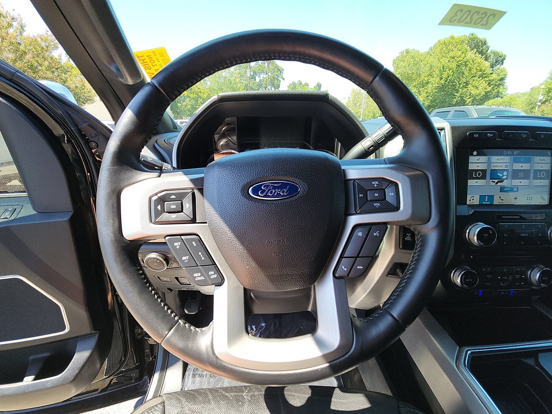 Used 2017 Ford F250 Platinum w/ Platinum Ultimate Package AWD/4WD image 11
