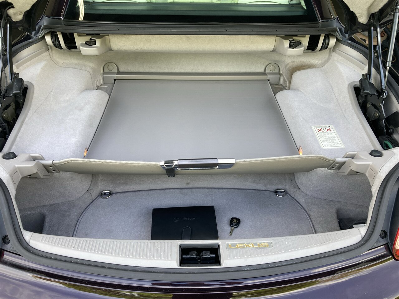 Used 2003 Lexus SC 430 Convertible RWD image 33