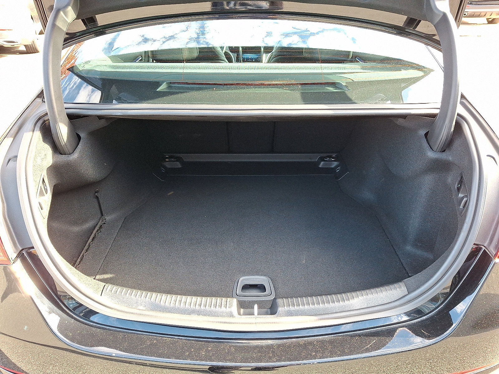 Used 2023 Mercedes-Benz C 300 4MATIC Sedan image 29