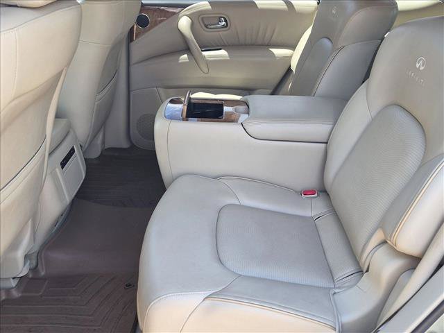 Used 2011 INFINITI QX56 4WD w/ Theater Pkg image 18