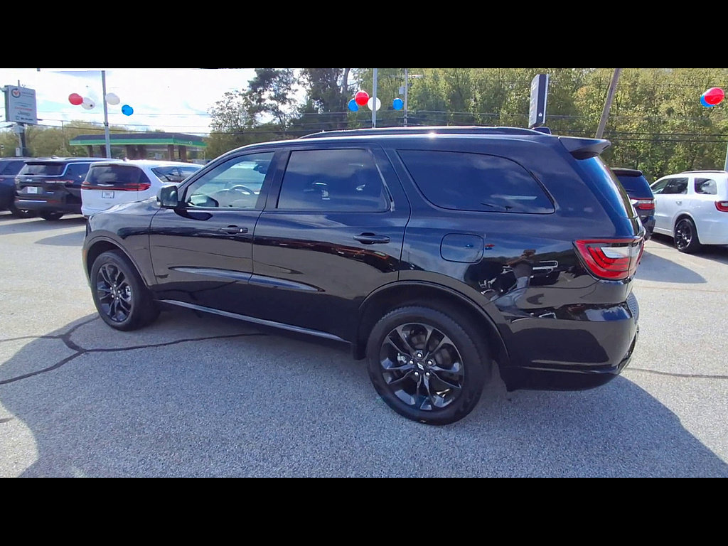 Used 2025 Dodge Durango GT AWD/4WD image 6