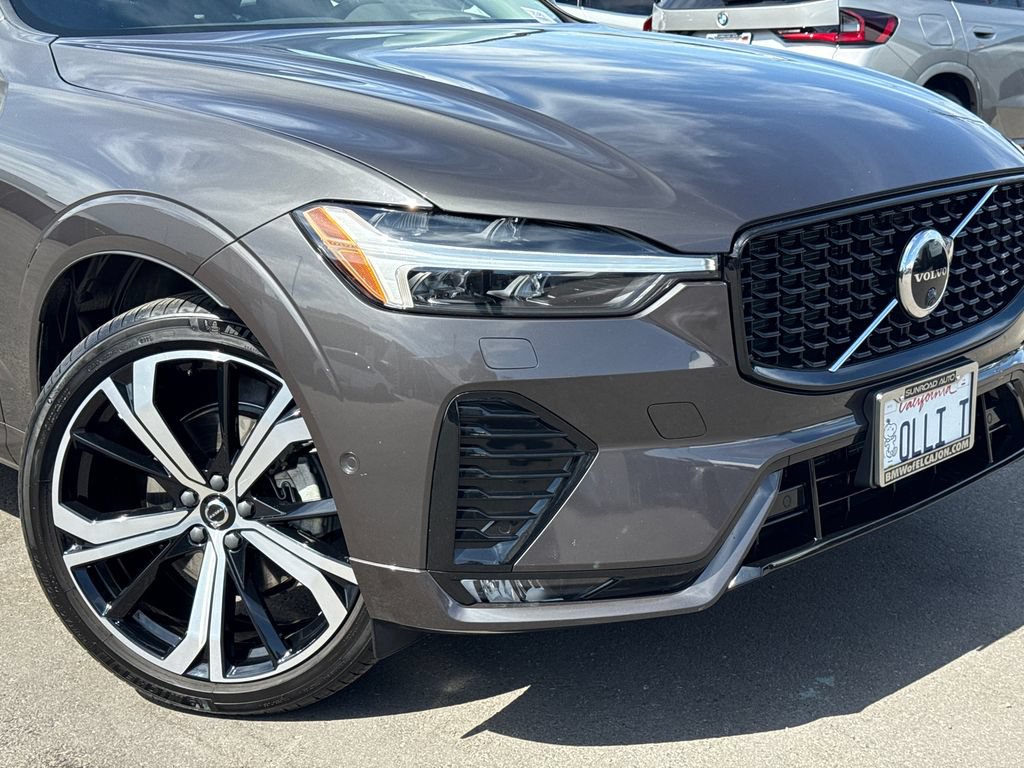 Used 2023 Volvo XC60 B5 Ultimate w/ Climate Package AWD/4WD image 6