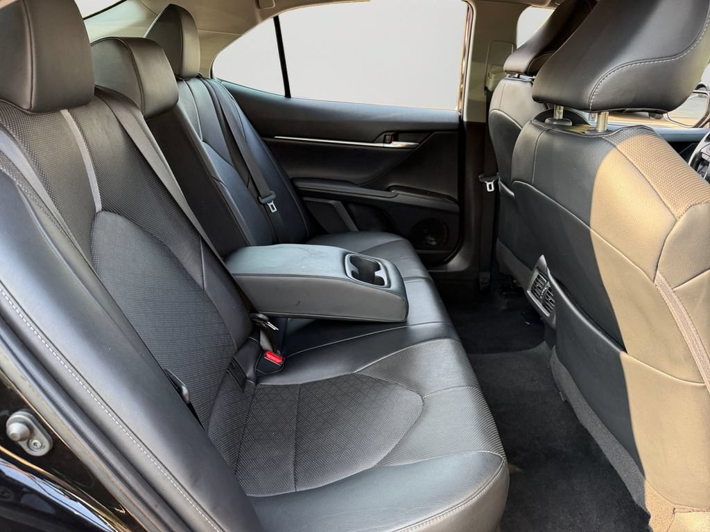 Used 2022 Toyota Camry XSE w/ Navigation Package FWD image 9