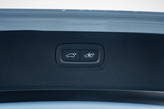 New 2026 Volvo XC90 B6 Plus image 11