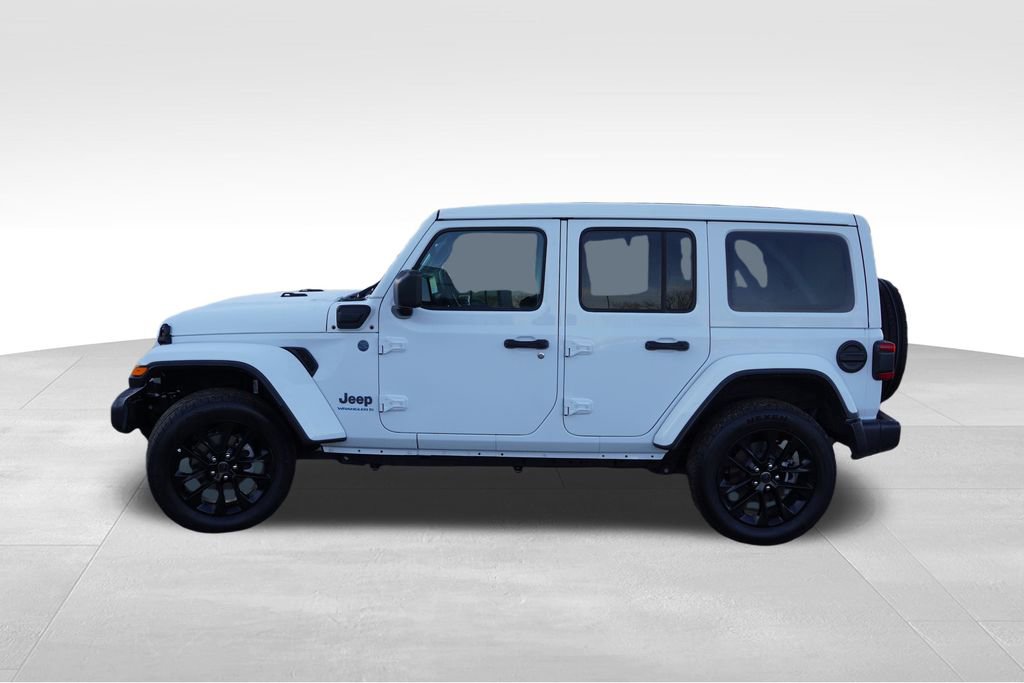 Certified 2025 Jeep Wrangler Unlimited Sahara w/ Safety Group image 9