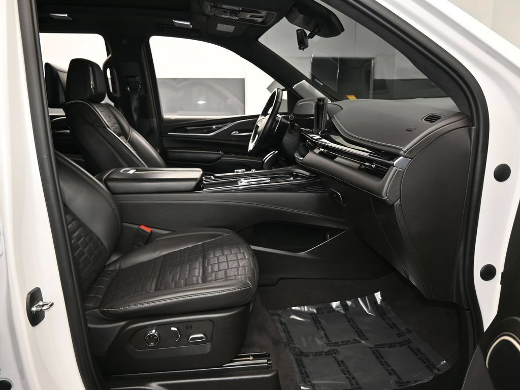 Used 2023 Cadillac Escalade V AWD/4WD image 73
