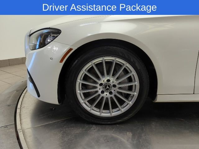 Certified 2022 Mercedes-Benz E 350 4MATIC Sedan image 3