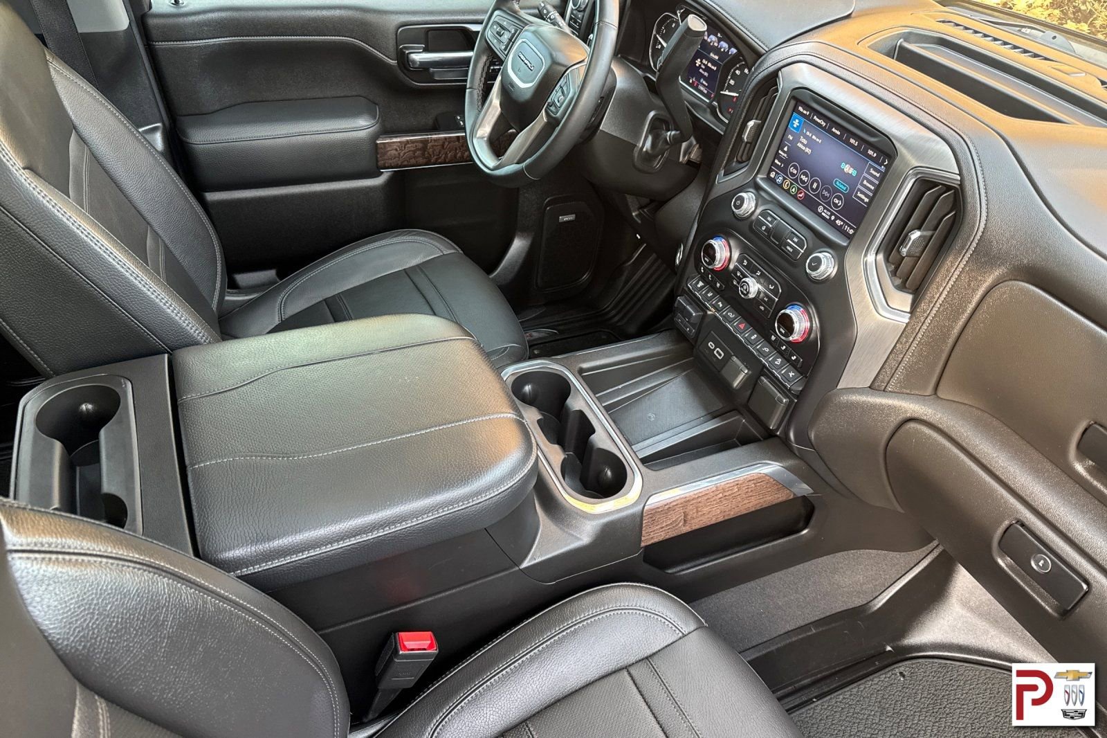 Certified 2023 GMC Sierra 3500 Denali w/ Denali Black Diamond Edition image 17