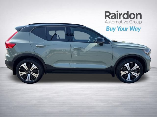 Used 2023 Volvo XC40 Recharge Plus w/ Protection Package Premier AWD/4WD image 8