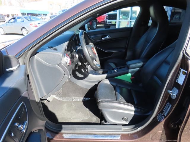 Used 2017 Mercedes-Benz CLA 250 4MATIC w/ Sport Package image 14