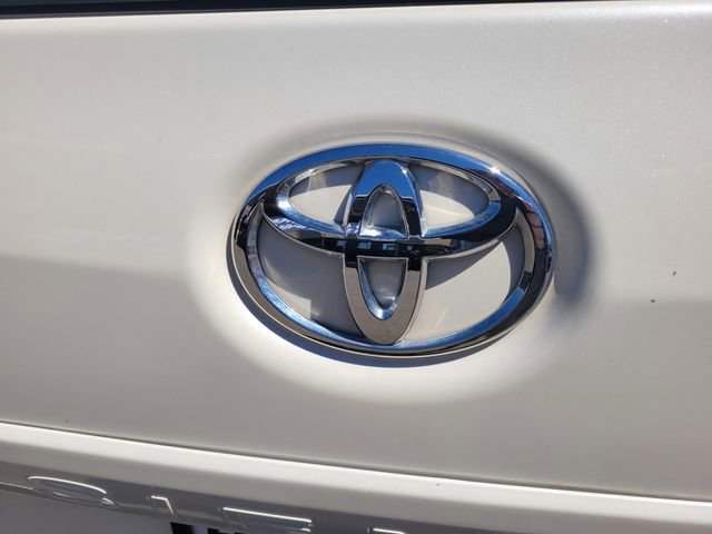 Used 2020 Toyota Sienna XLE image 7