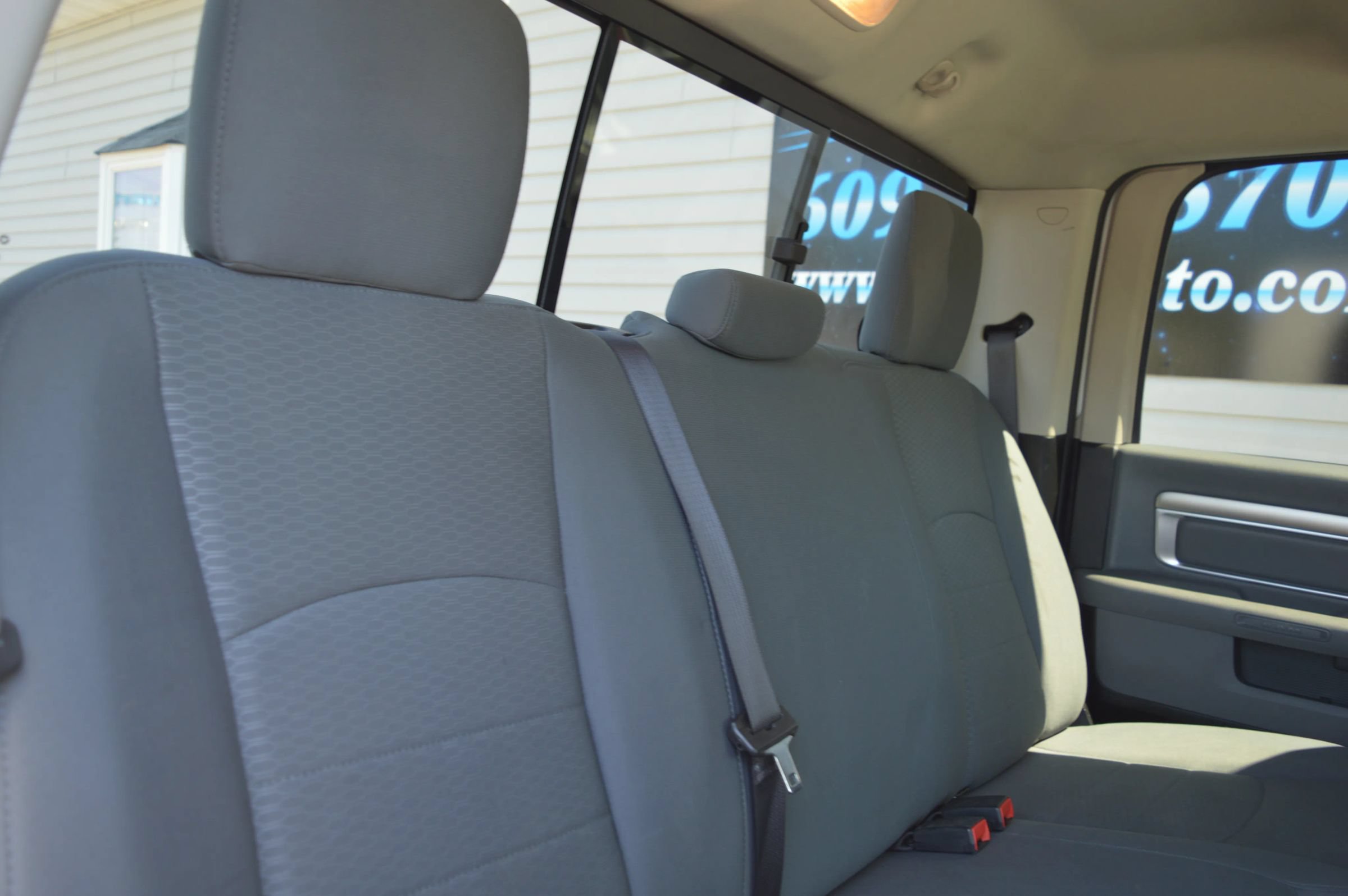 Used 2020 RAM 1500 Classic SLT RWD image 21