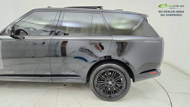Used 2023 Land Rover Range Rover SE AWD/4WD image 10