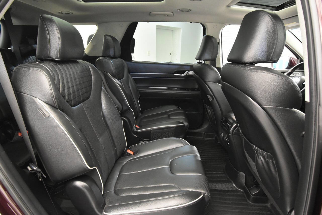 Used 2024 Hyundai Palisade Limited image 17