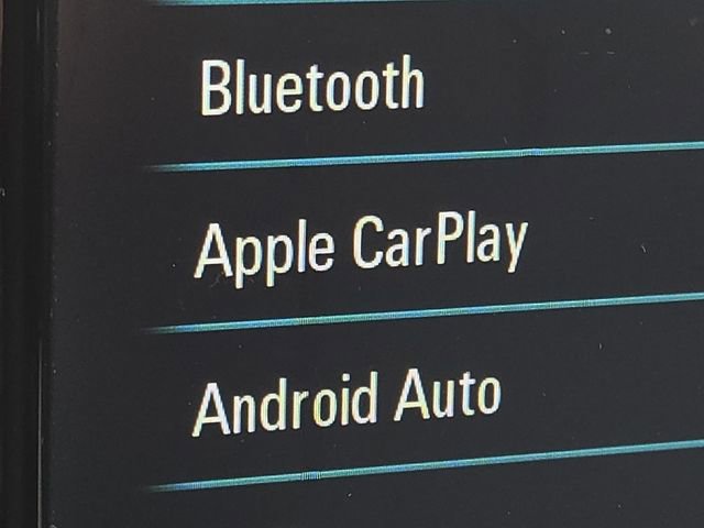 Used 2019 Chevrolet Traverse LS image 4