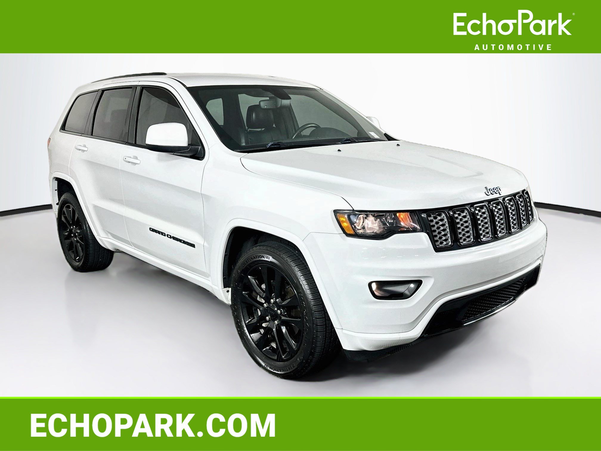 Used 2019 Jeep Grand Cherokee Altitude RWD image 1