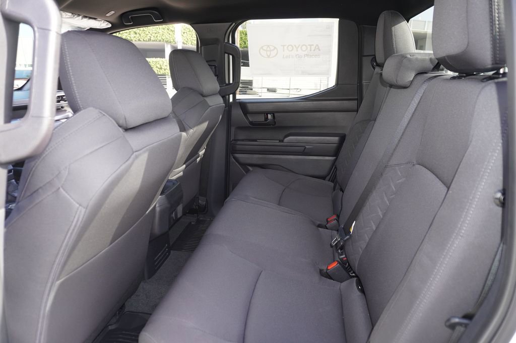 Certified 2026 Toyota Tacoma SR5 image 8