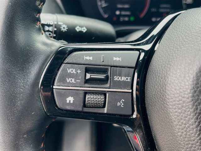 Used 2025 Honda HR-V Sport image 17