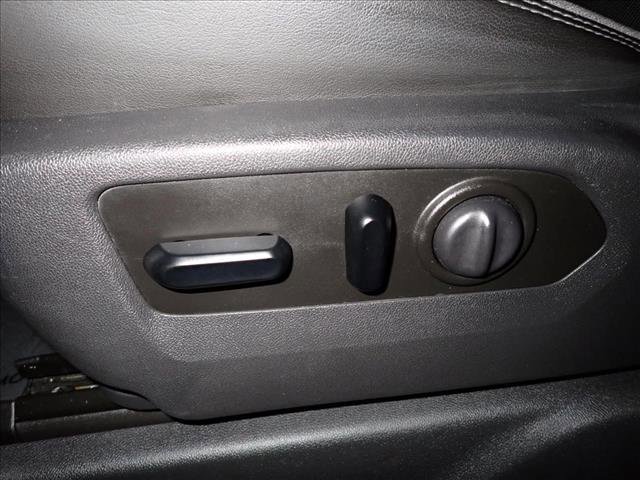 Used 2019 Chevrolet Silverado 1500 High Country w/ Technology Package image 14