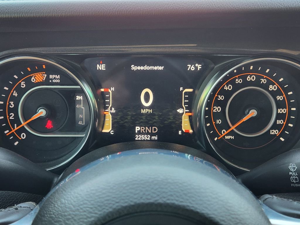 Used 2021 Jeep Wrangler Unlimited Sahara AWD/4WD image 16