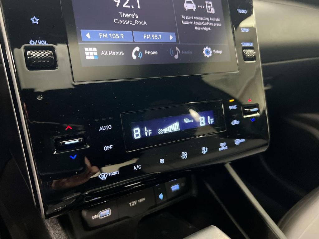 Used 2022 Hyundai Santa Cruz SEL Premium image 16