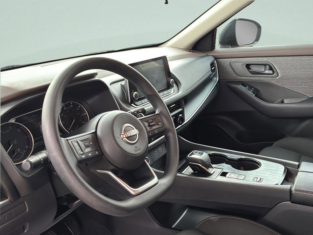 Used 2023 Nissan Rogue S image 20