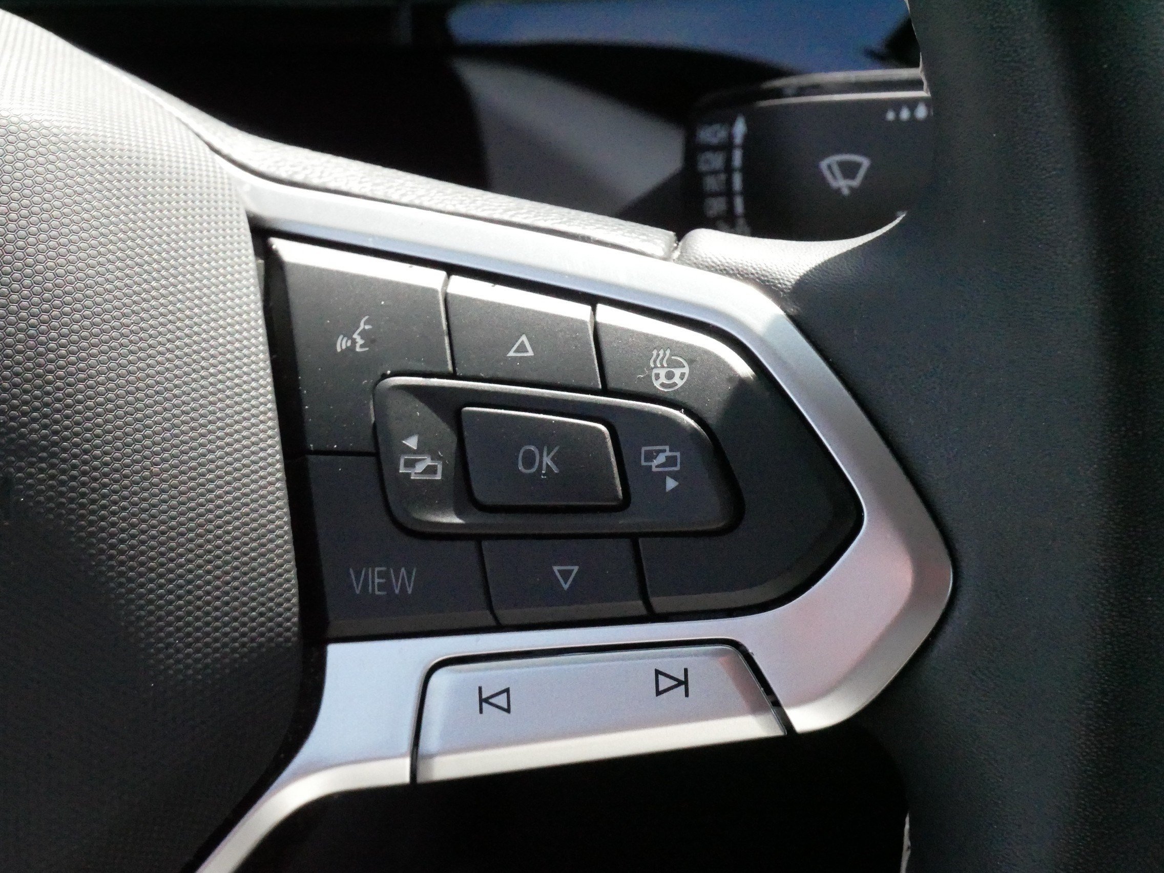 Certified 2024 Volkswagen Taos S AWD/4WD image 25