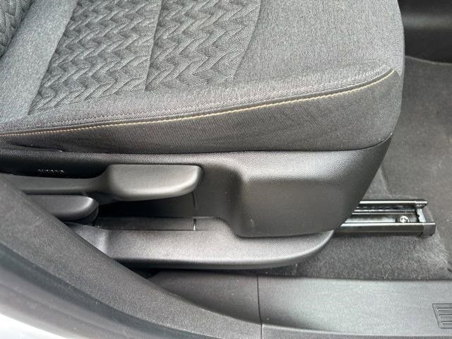 Used 2022 Chevrolet Equinox LT image 44