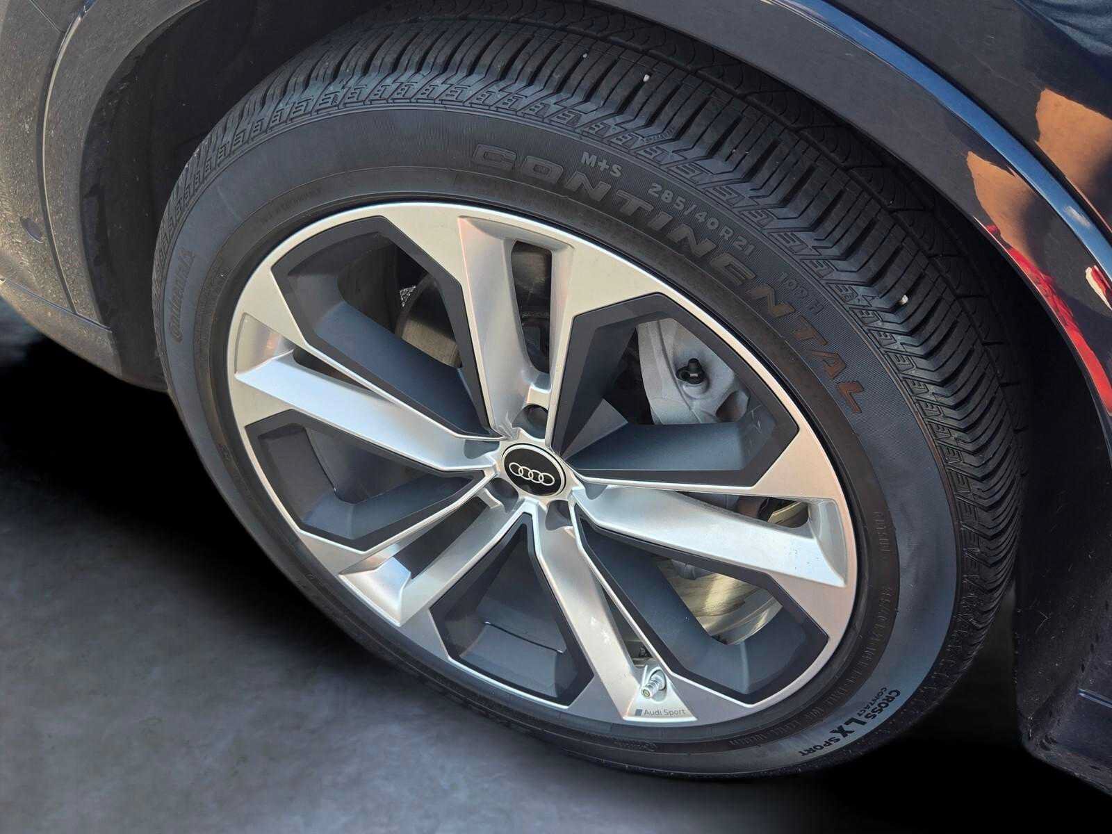 Used 2023 Audi Q7 3.0T Prestige AWD/4WD image 9