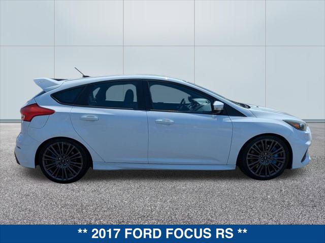 Used 2017 Ford Focus RS AWD/4WD image 6