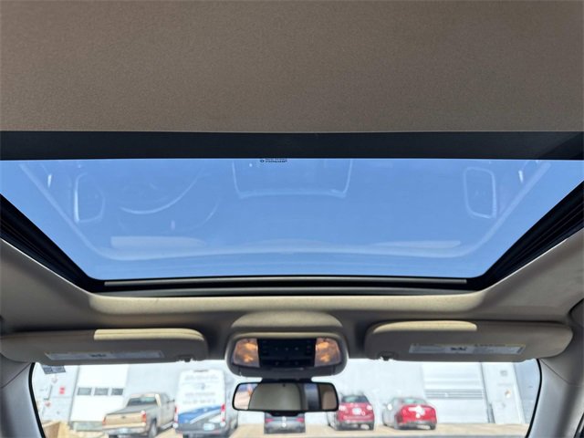 Used 2015 Jeep Grand Cherokee Overland image 20