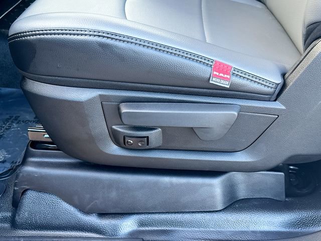 Used 2025 RAM 5500 Tradesman image 17