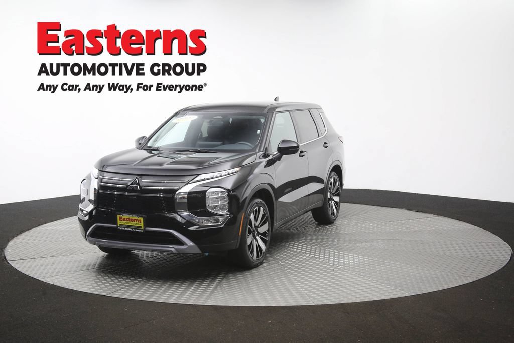 Used 2025 Mitsubishi Outlander SE AWD/4WD image 55