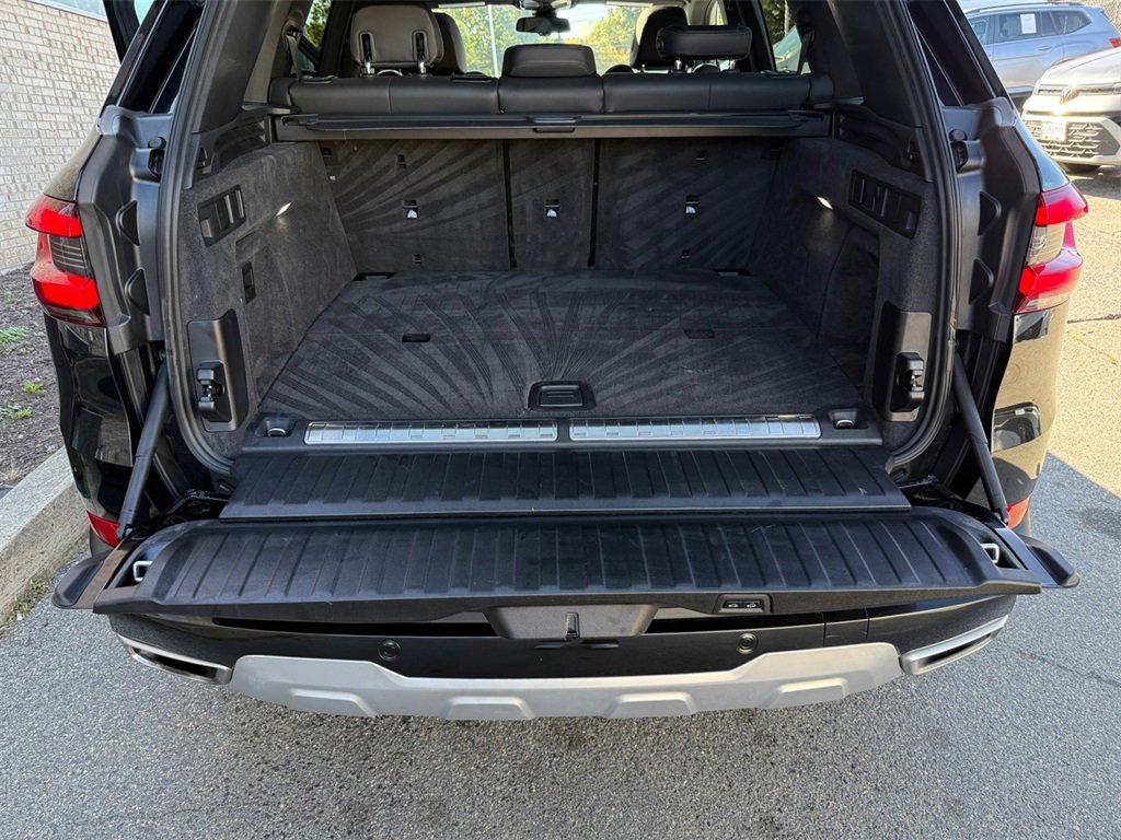 Used 2021 BMW X5 xDrive45e w/ Parking Assistance Package image 23