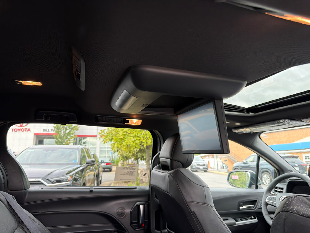 New 2026 Toyota Sienna Platinum AWD/4WD image 19