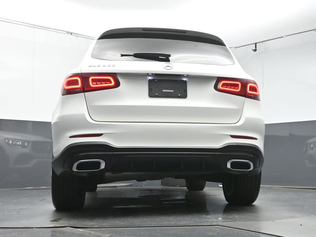 Used 2021 Mercedes-Benz GLC 300 w/ AMG Line image 35