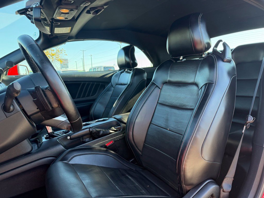 Used 2015 Ford Mustang GT Premium w/ Equipment Group 401A RWD image 10