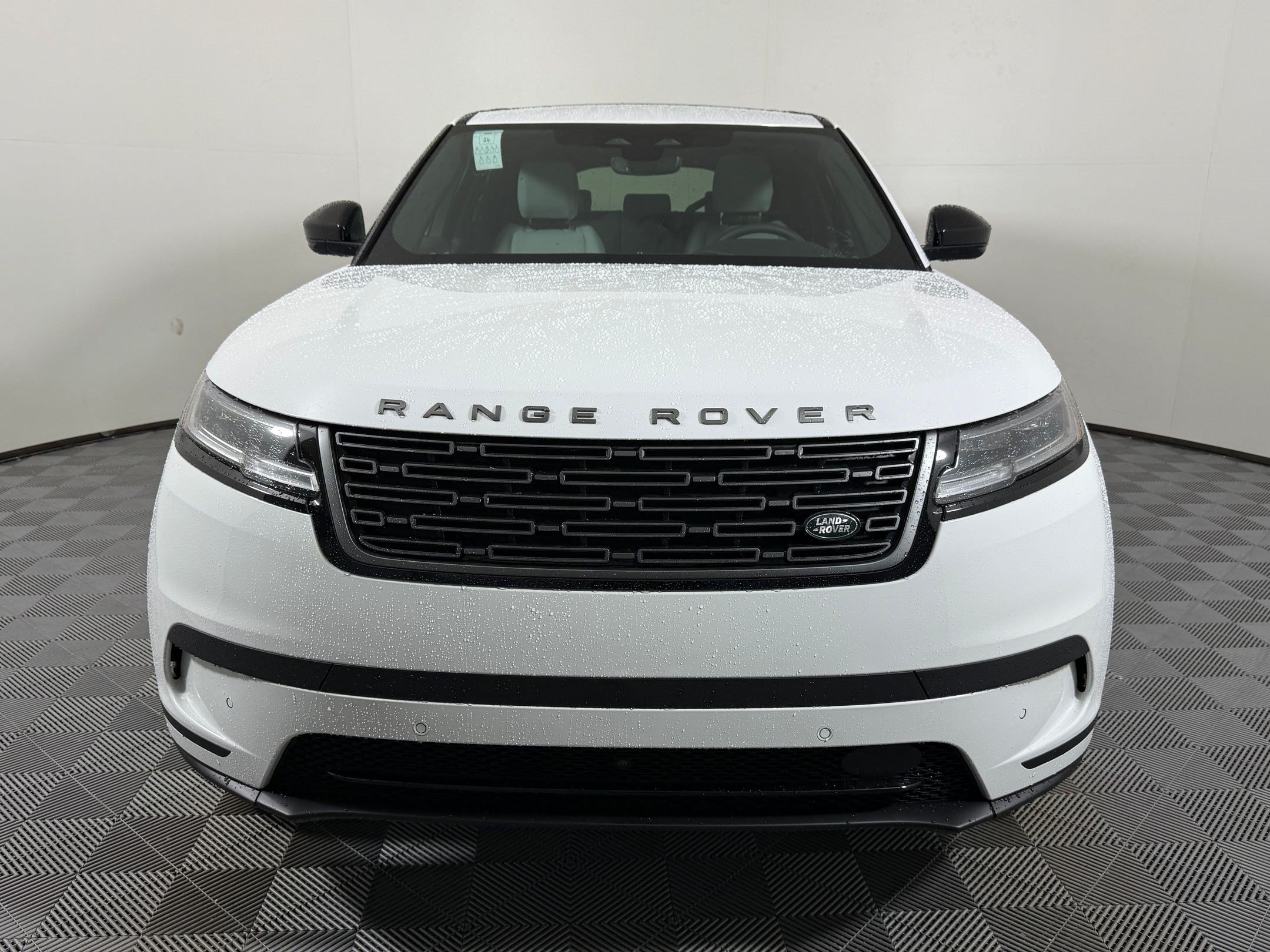 New 2026 Land Rover Range Rover Velar S AWD/4WD image 6
