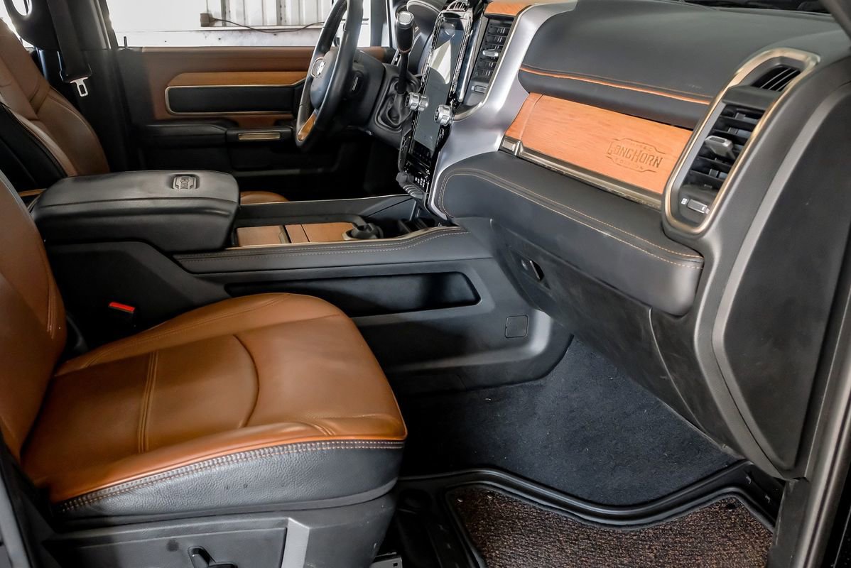 Used 2024 RAM 2500 Limited image 12