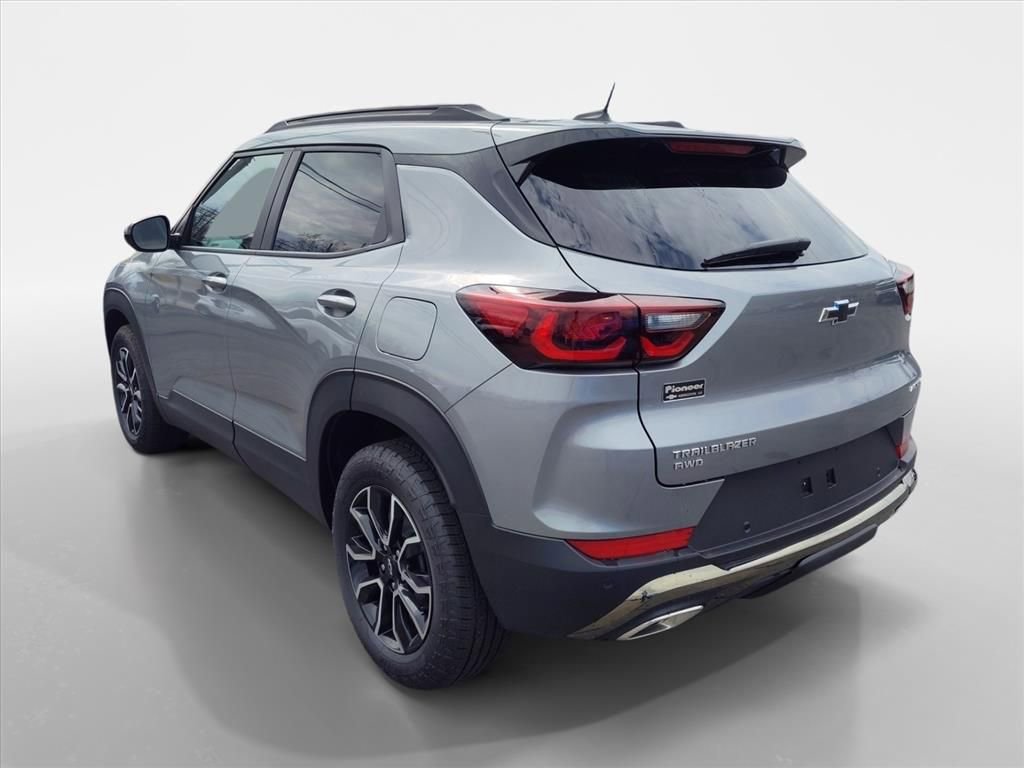 Used 2026 Chevrolet TrailBlazer ACTIV w/ Convenience Package image 3