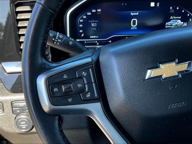 Used 2022 Chevrolet Silverado 1500 LT AWD/4WD image 13