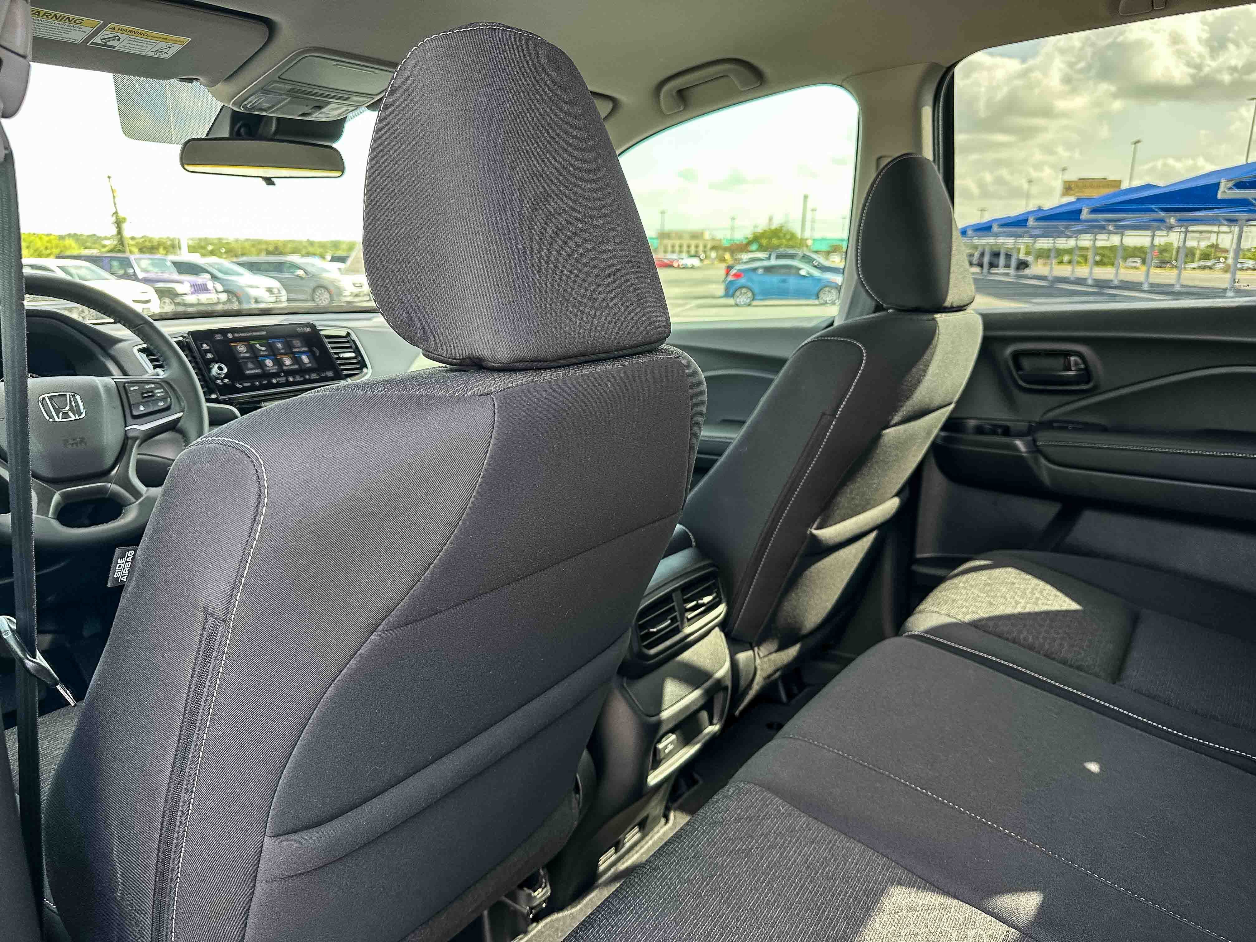 Used 2025 Honda Ridgeline Sport image 17