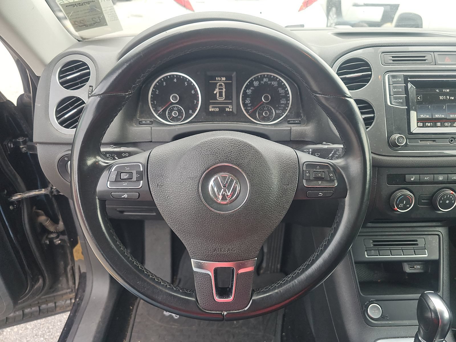 Used 2016 Volkswagen Tiguan S FWD image 8