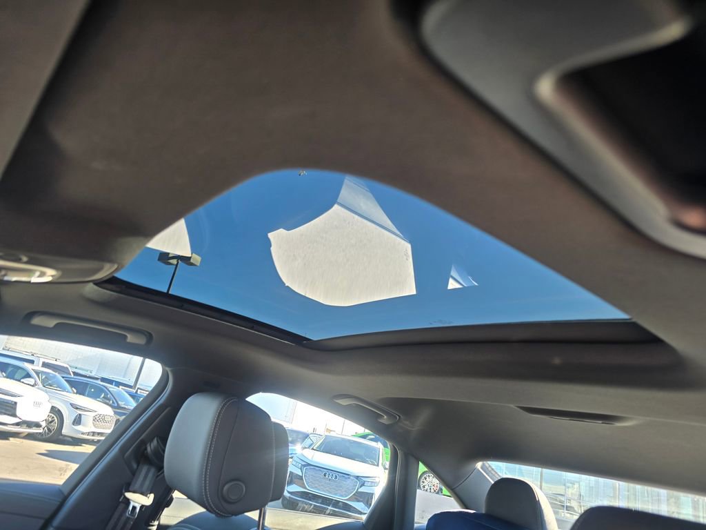 Certified 2025 Audi A6 Premium Plus w/ Premium Plus Package image 5